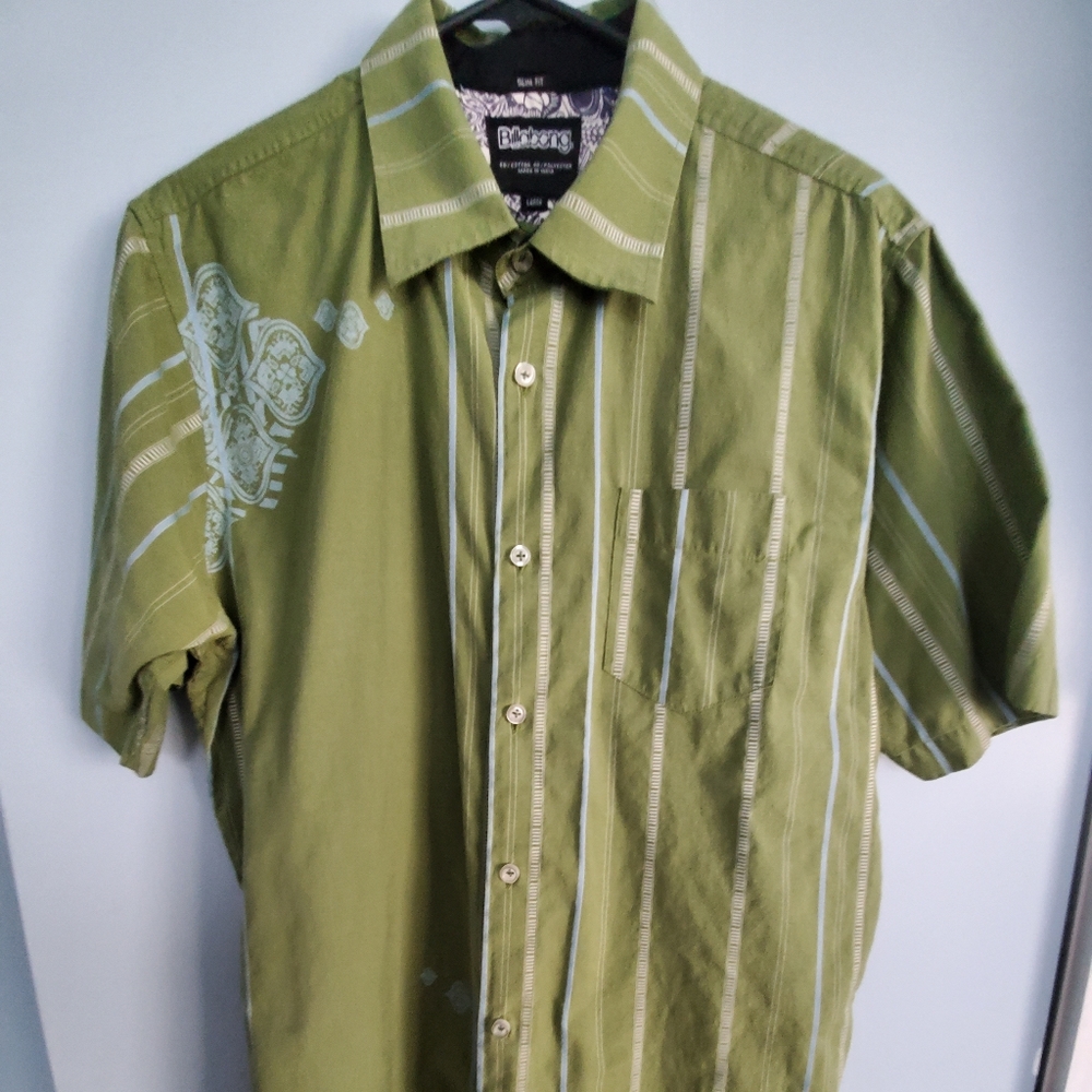 Billabong men's button down shirt